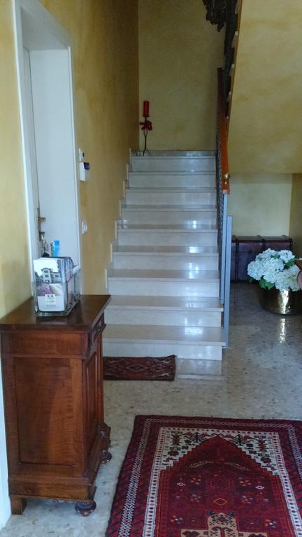 B&B Margherita Desenzano del Garda Pokoj fotografie